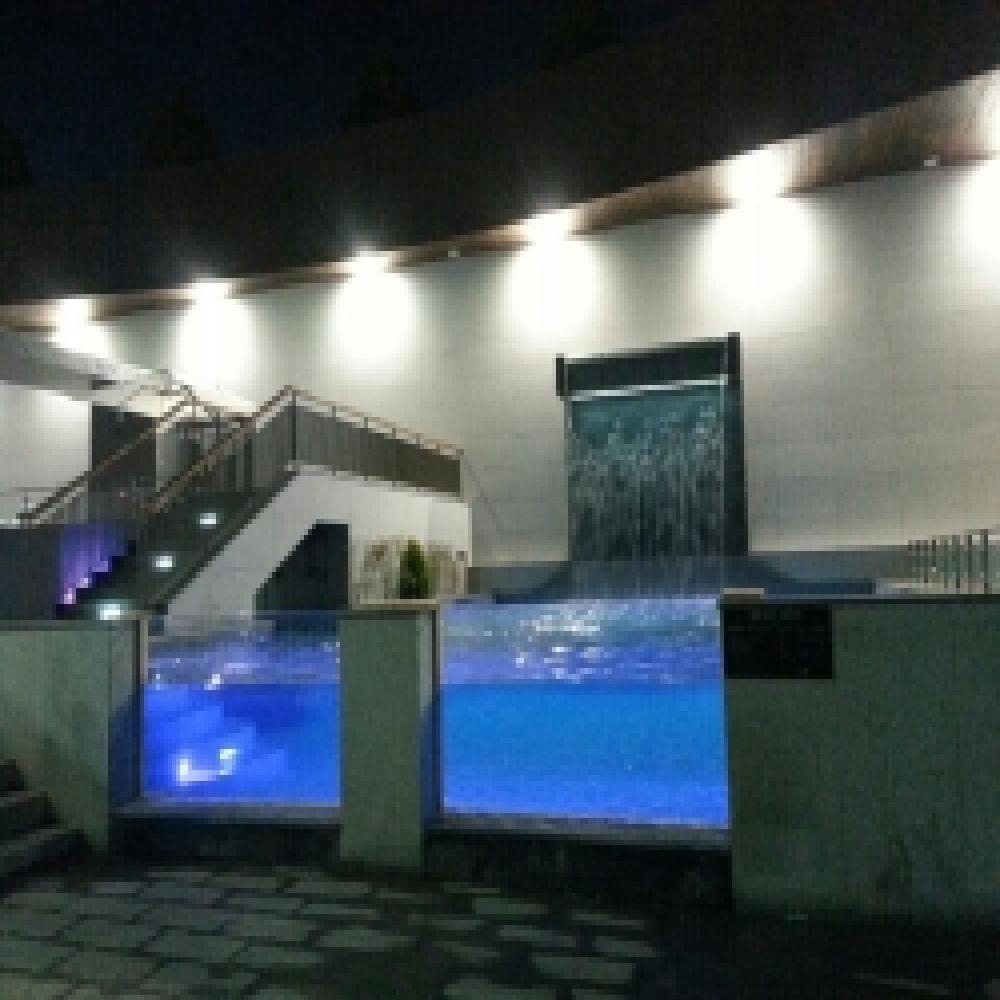 ACRYLIC SWIMMING POOL WINDOW